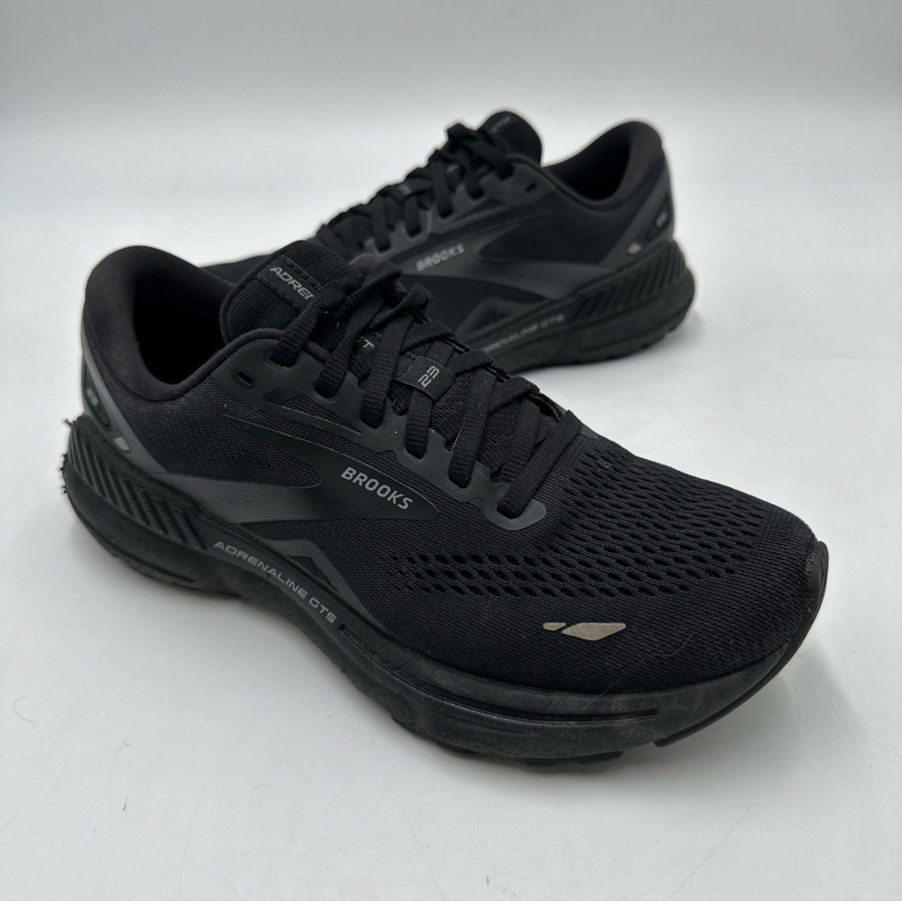 Brooks Adrenaline GTS 23 Womens 8 Black Running Shoes Sneaker Gym 1203811B020